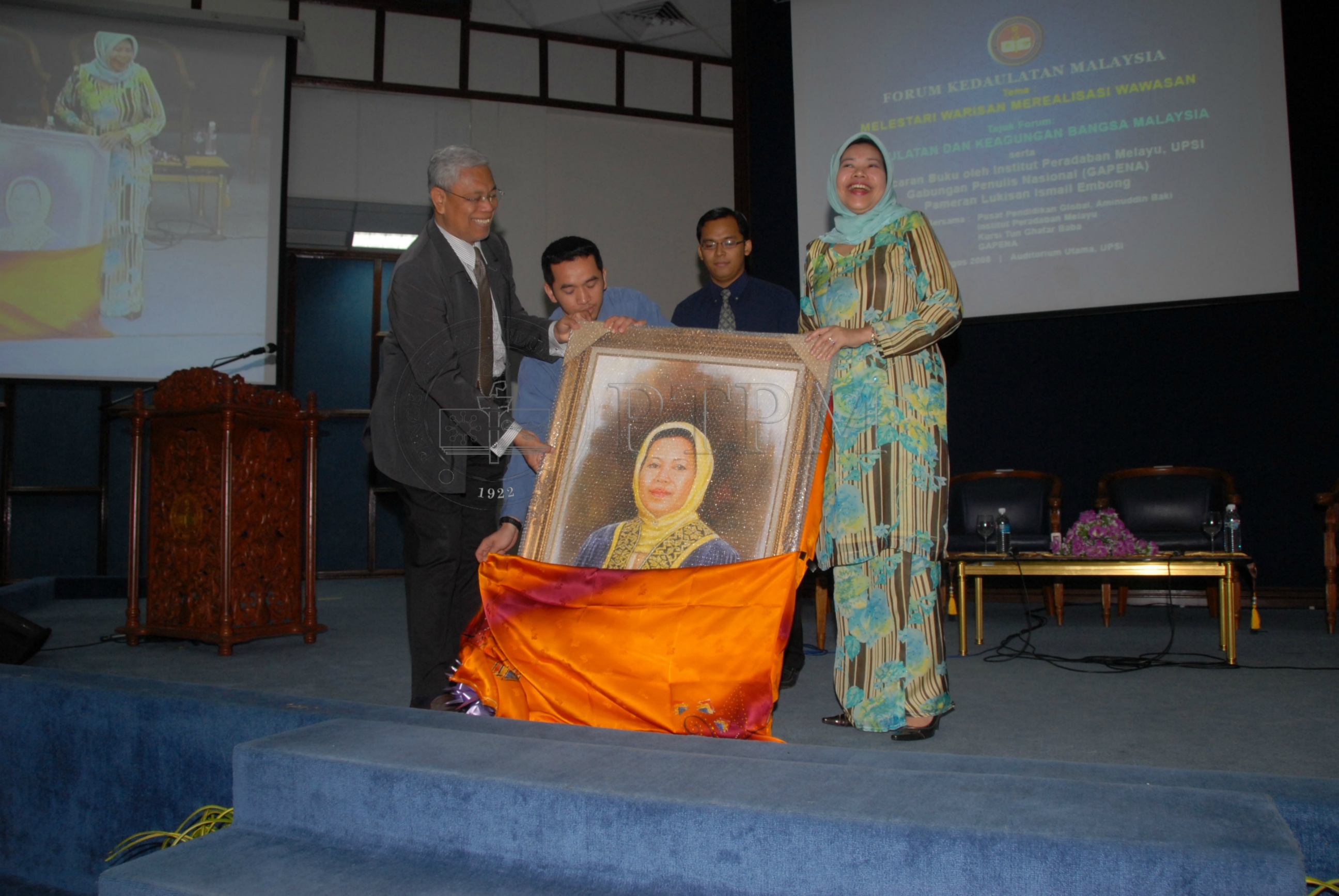 PTPM 08 55 forum DSC 0076